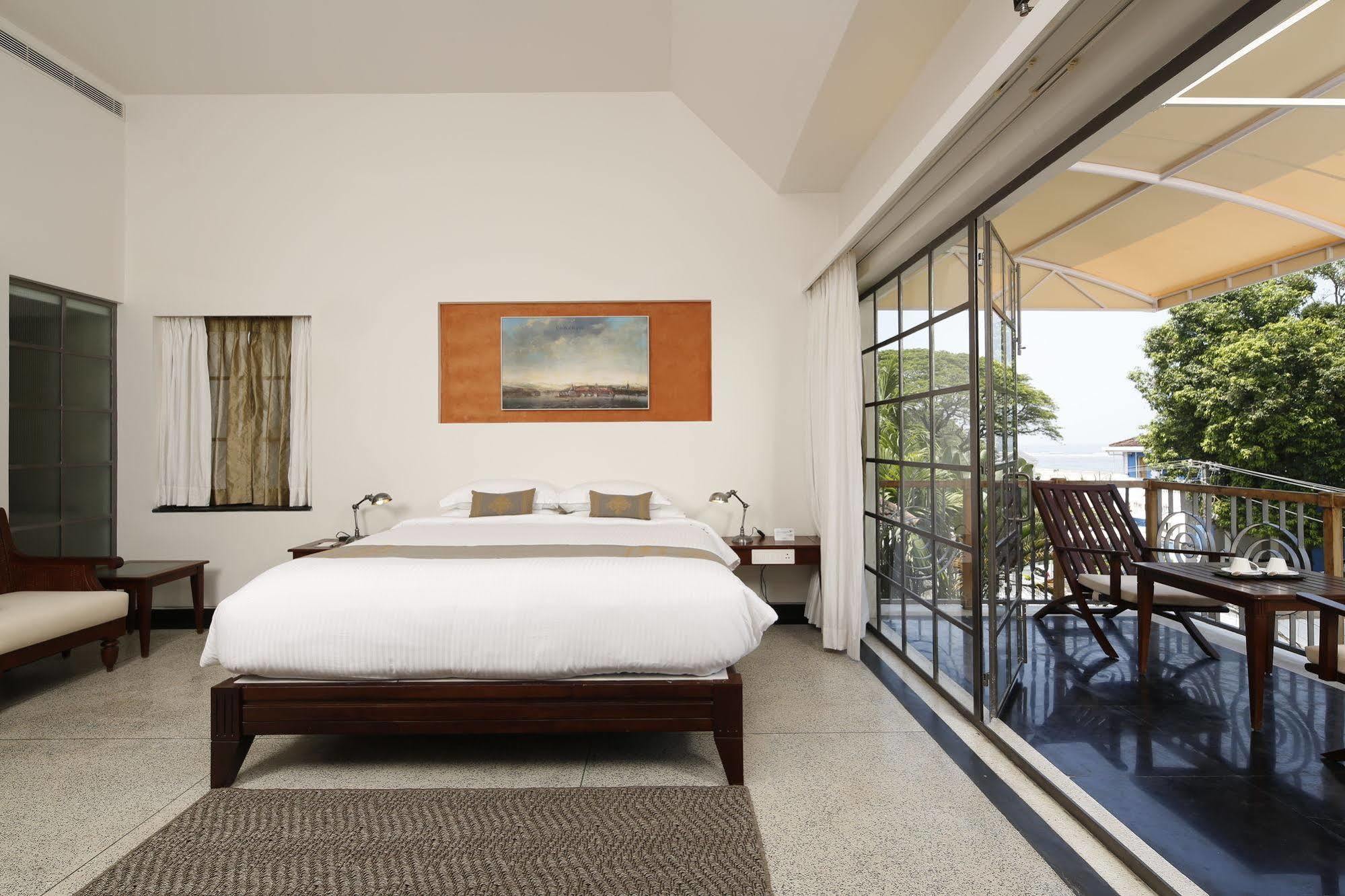 Hotel Eighth Bastion - CGH Earth Kochi Exterior foto