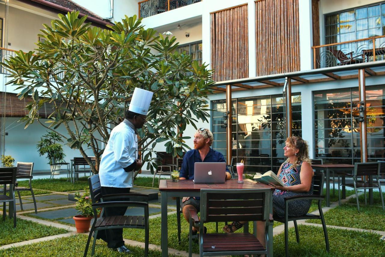 Hotel Eighth Bastion - CGH Earth Kochi Exterior foto