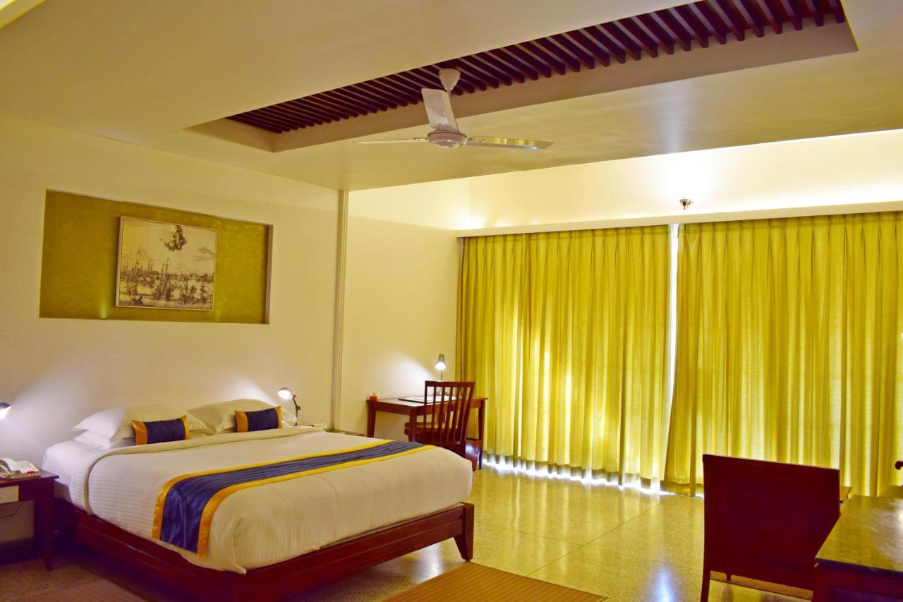 Hotel Eighth Bastion - CGH Earth Kochi Exterior foto